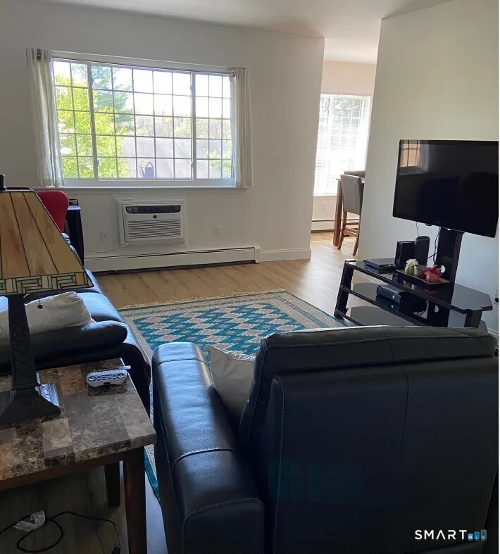 6 Canterbury Court #6, Brookfield, CT