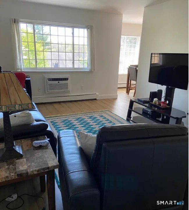 6 Canterbury Court #6