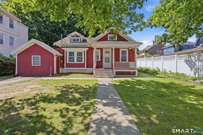 31 Amaryllis Avenue