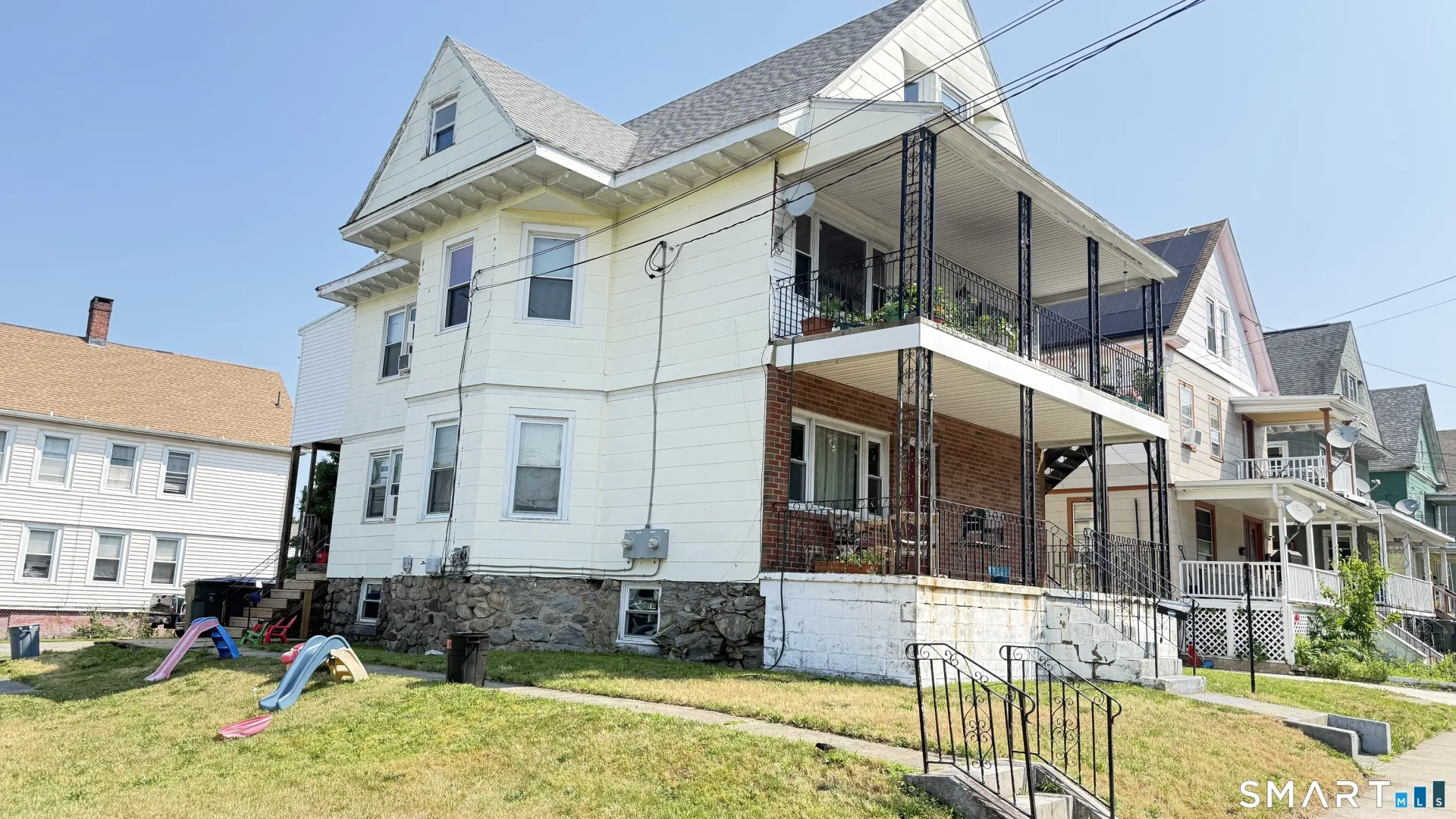 57 Garfield Avenue, New London, CT