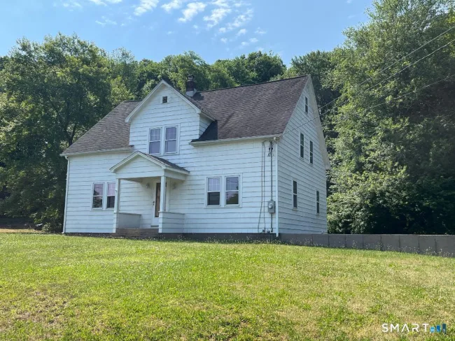 22 Warren Avenue