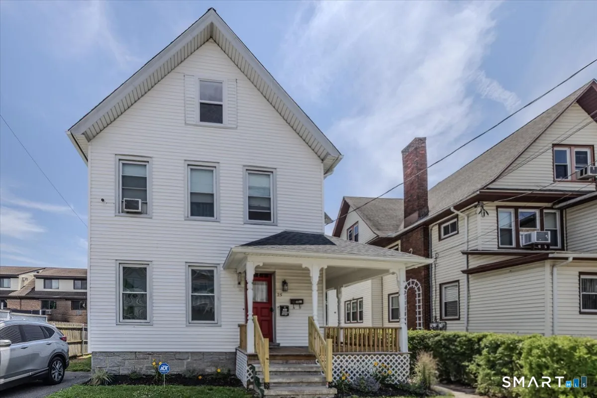 25 Westfield Avenue, Bridgeport, CT