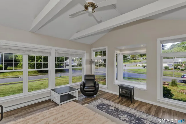 148 Clover Hill Drive, Agawam, CT