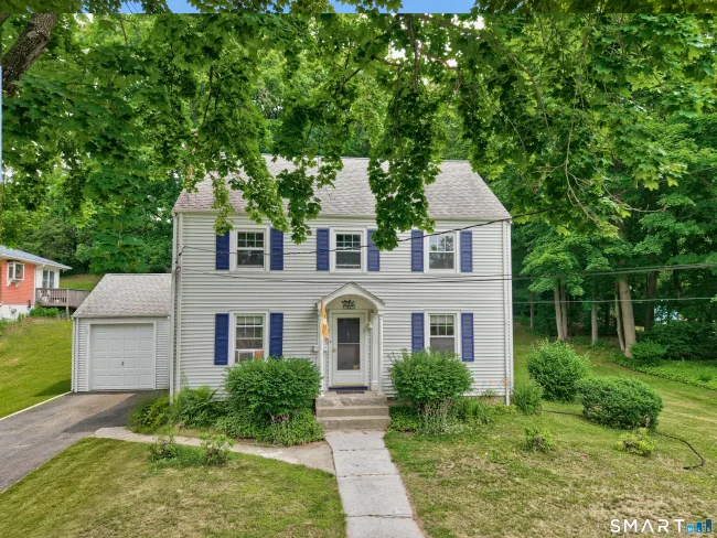 88 Tracy Street