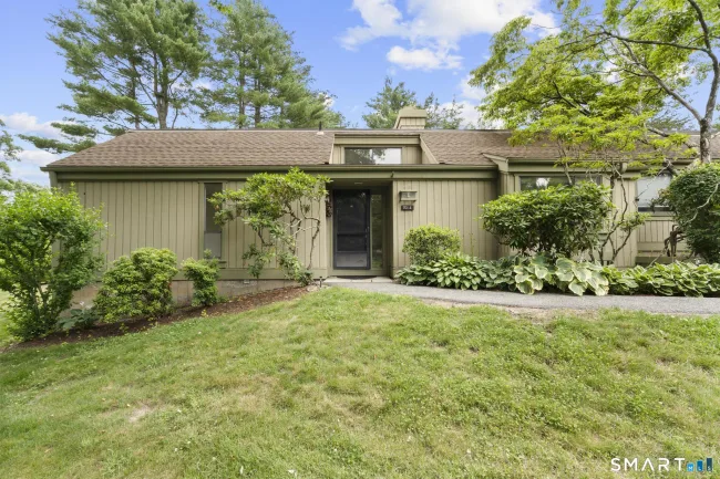 701 Heritage Village #A