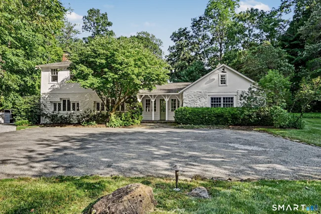 1097 Sunset Road