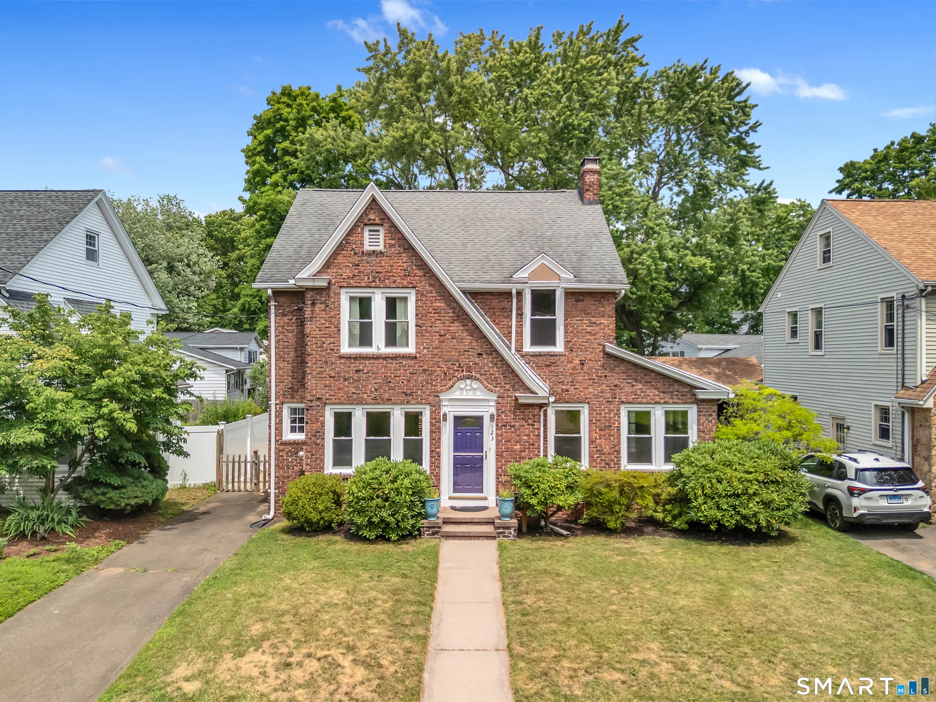 123 Treadwell Street, Hamden, CT