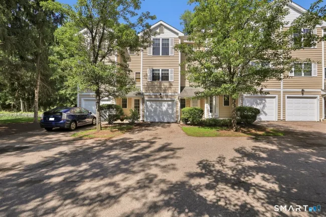 45 Forestview Drive #45