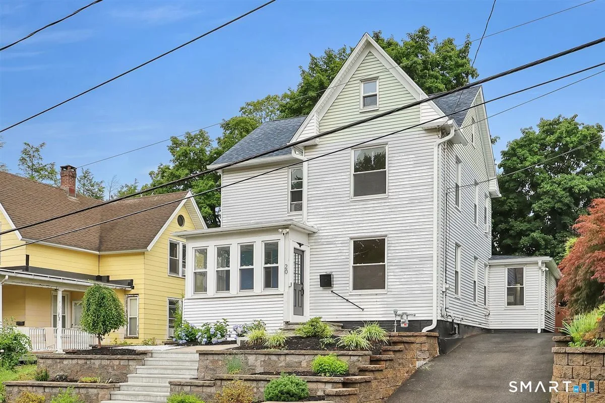 20 Fourth Street, Meriden, CT