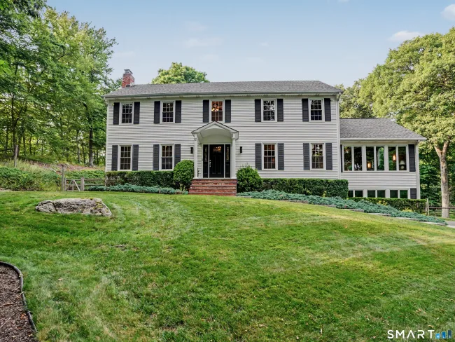 16 Banks Hill Place