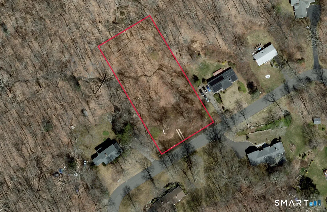 14 West Woodland Drive, Redding, CT