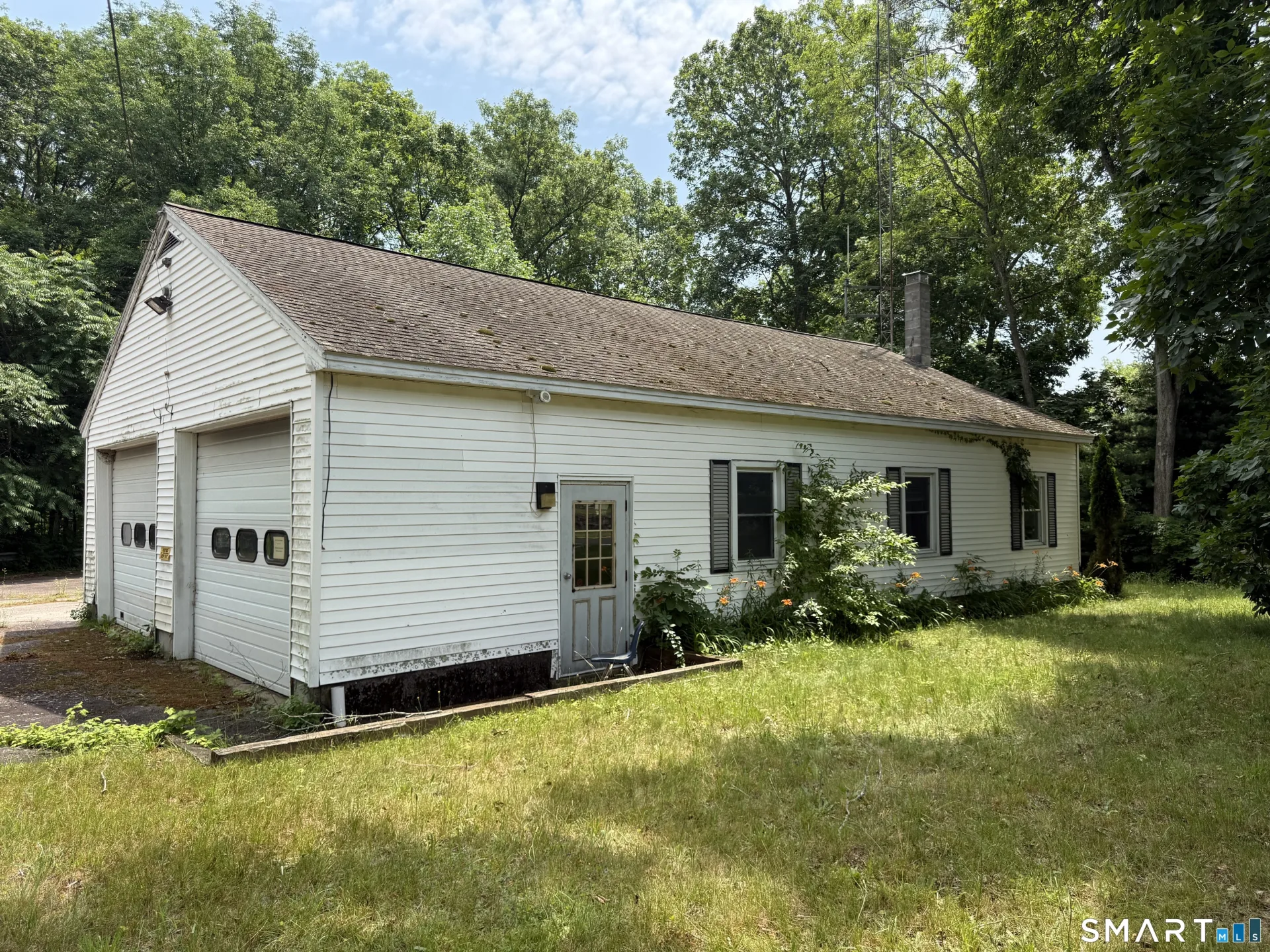 10 Mains Crossing Road, North Stonington, CT