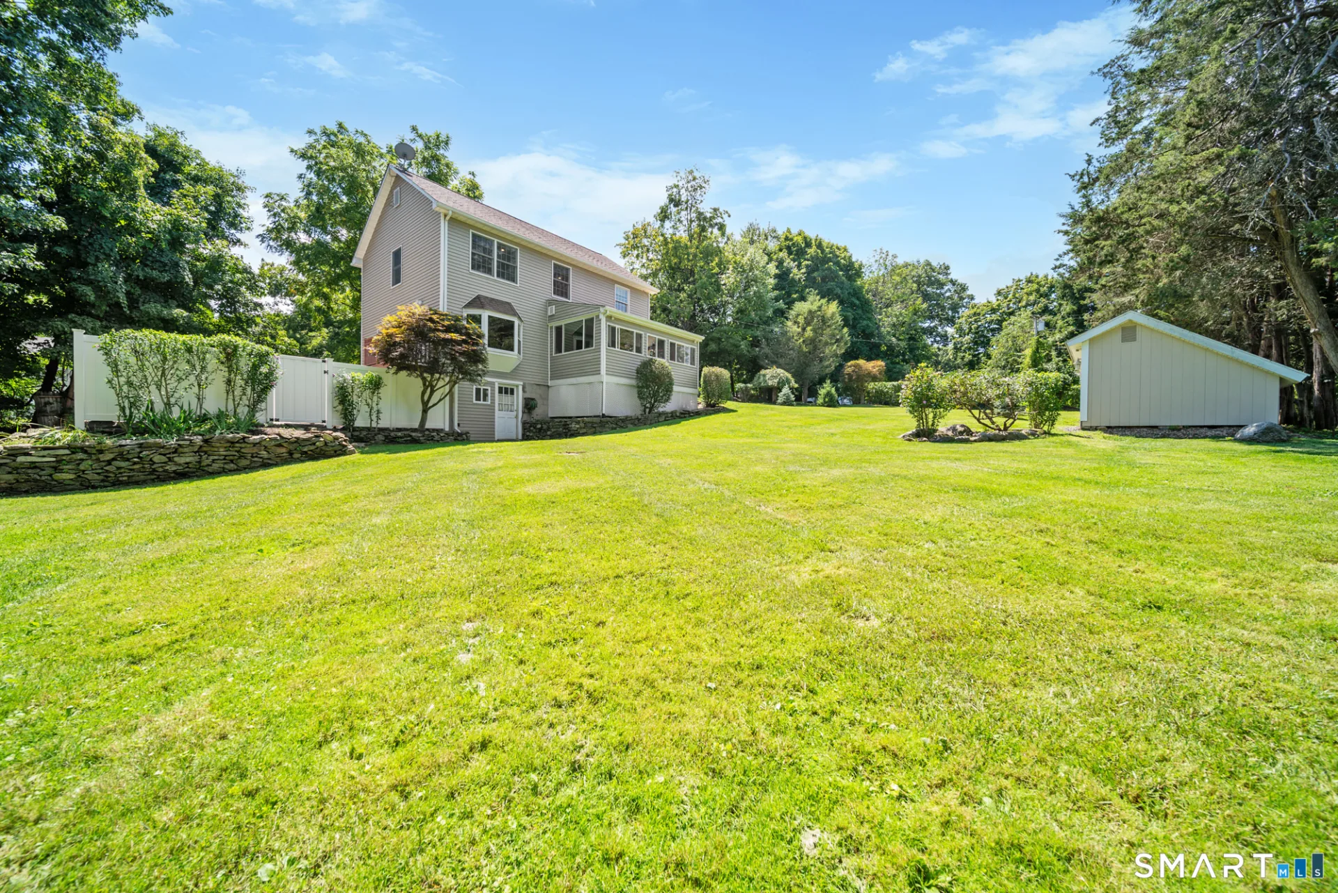 32 Taagan Point Drive, Danbury, CT