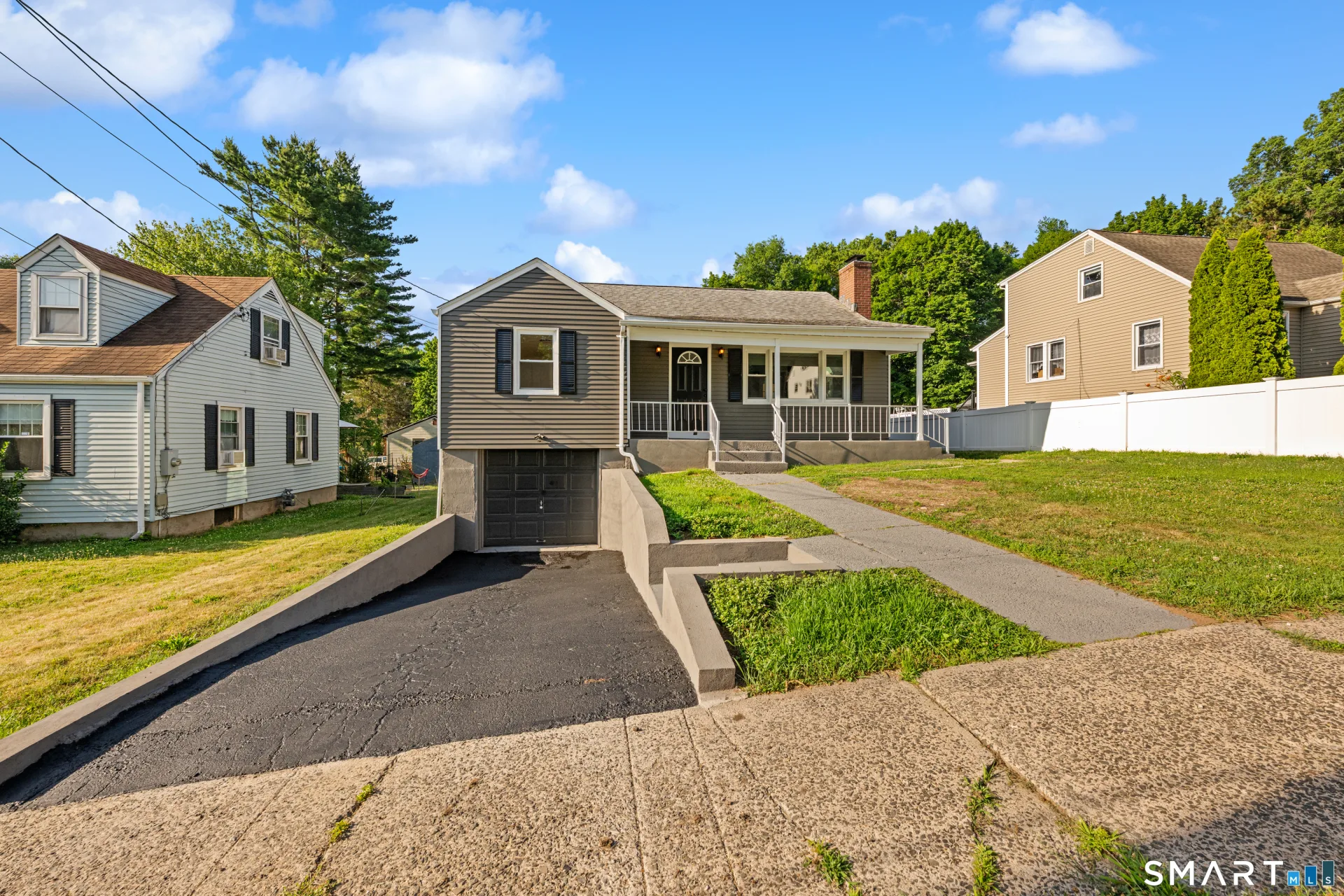 24 Pentlow Avenue, New Britain, CT