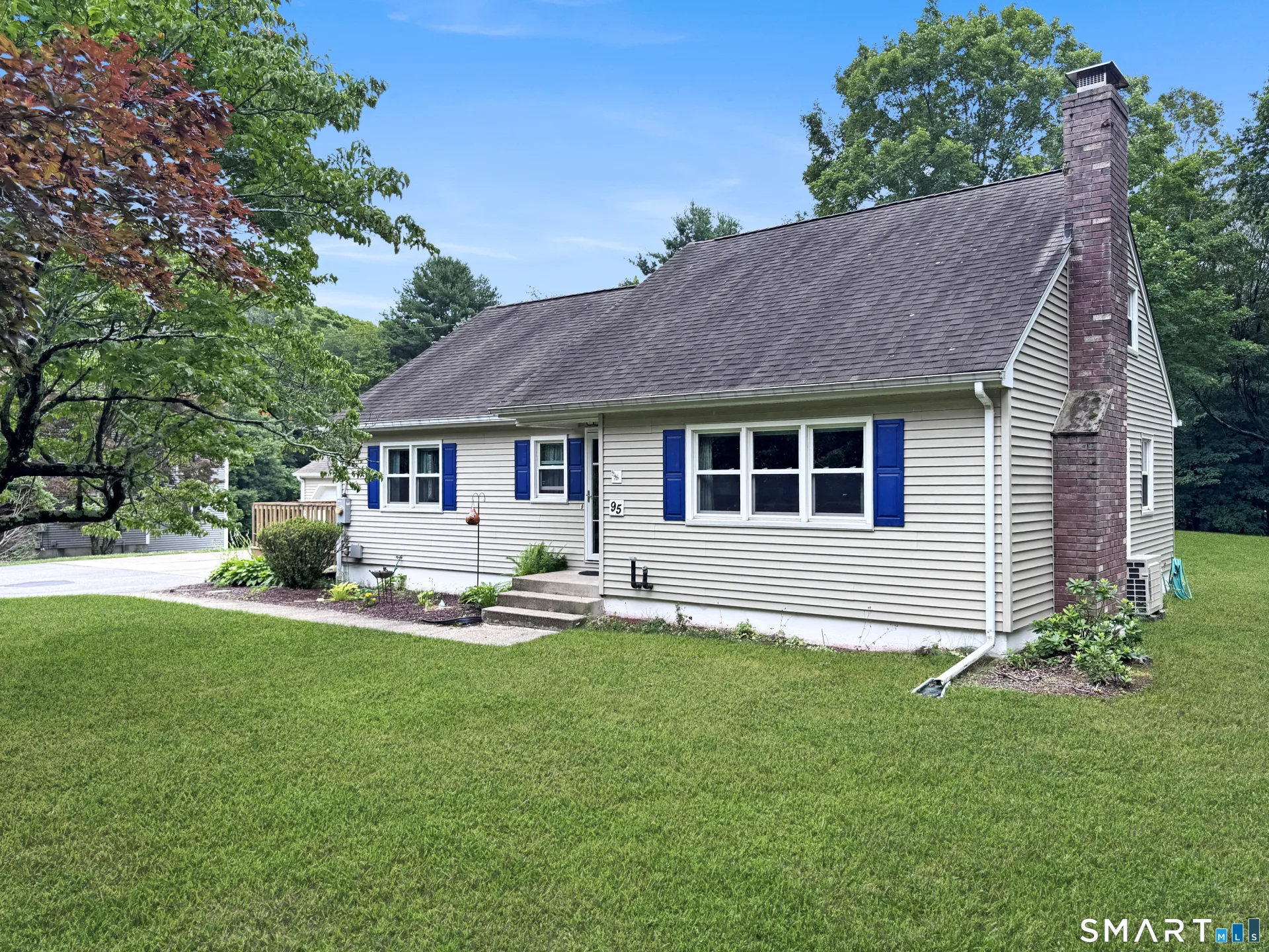 95 Stoddards Wharf Road, Ledyard, CT