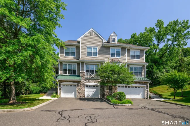1 Cambridge Drive #1
