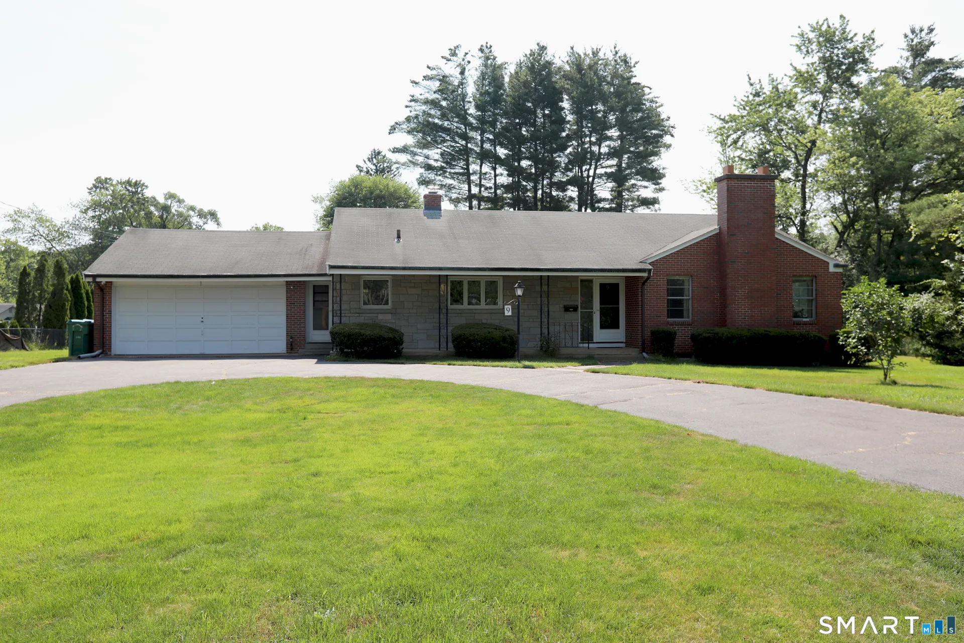 9 Westbrook Road, Bloomfield, CT