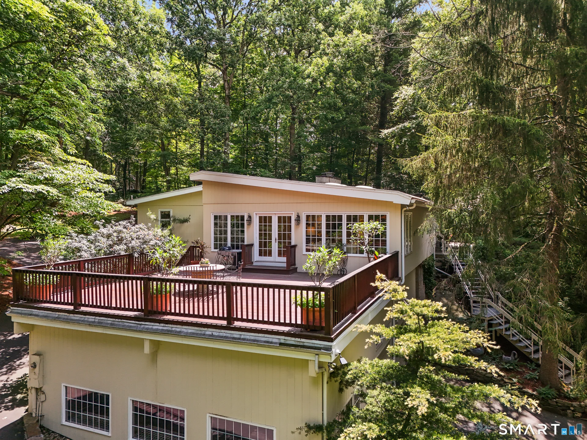 58 Arrow Head Drive, Stamford, CT