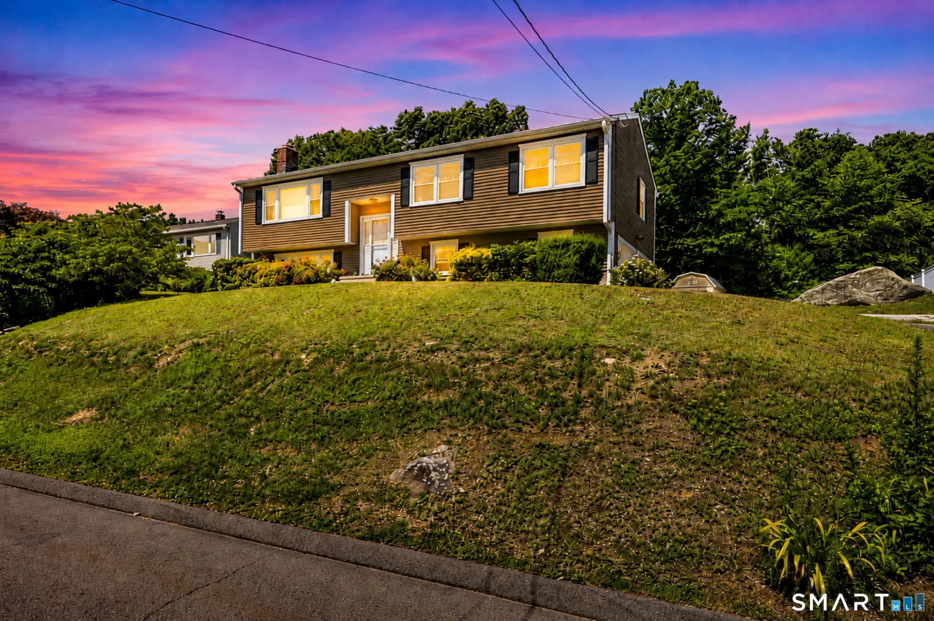 10 Hodio Drive, Ansonia, CT