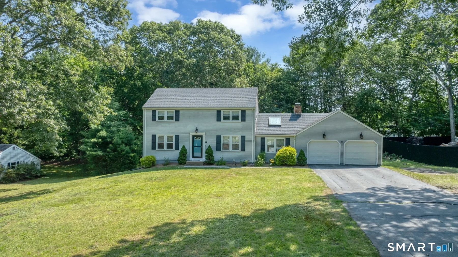 8 Charter Oak Drive, East Lyme, CT
