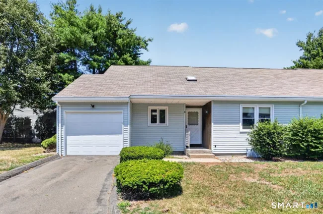 10 Daniel Drive #10