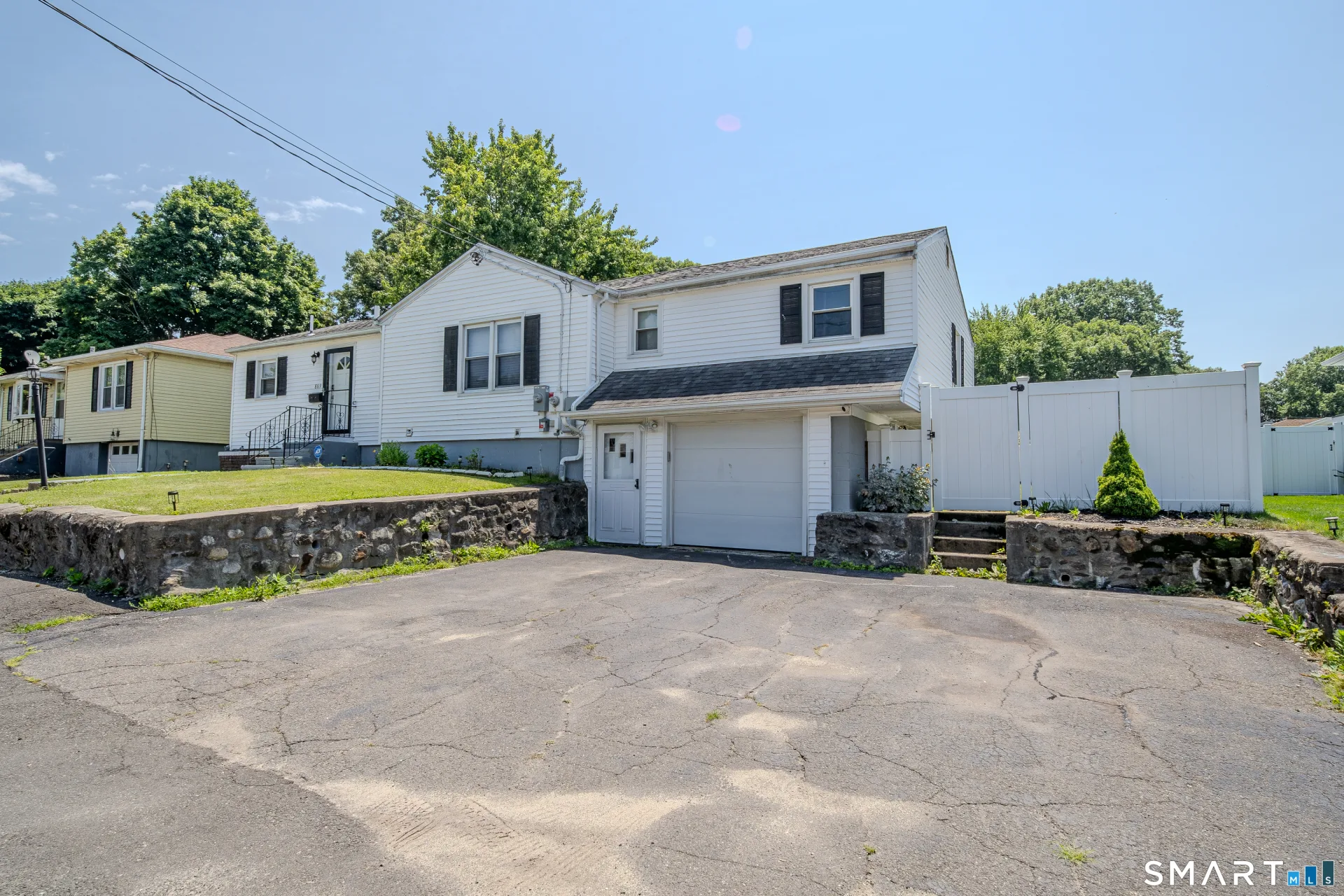 869 Washington Ave Extension, Waterbury, CT