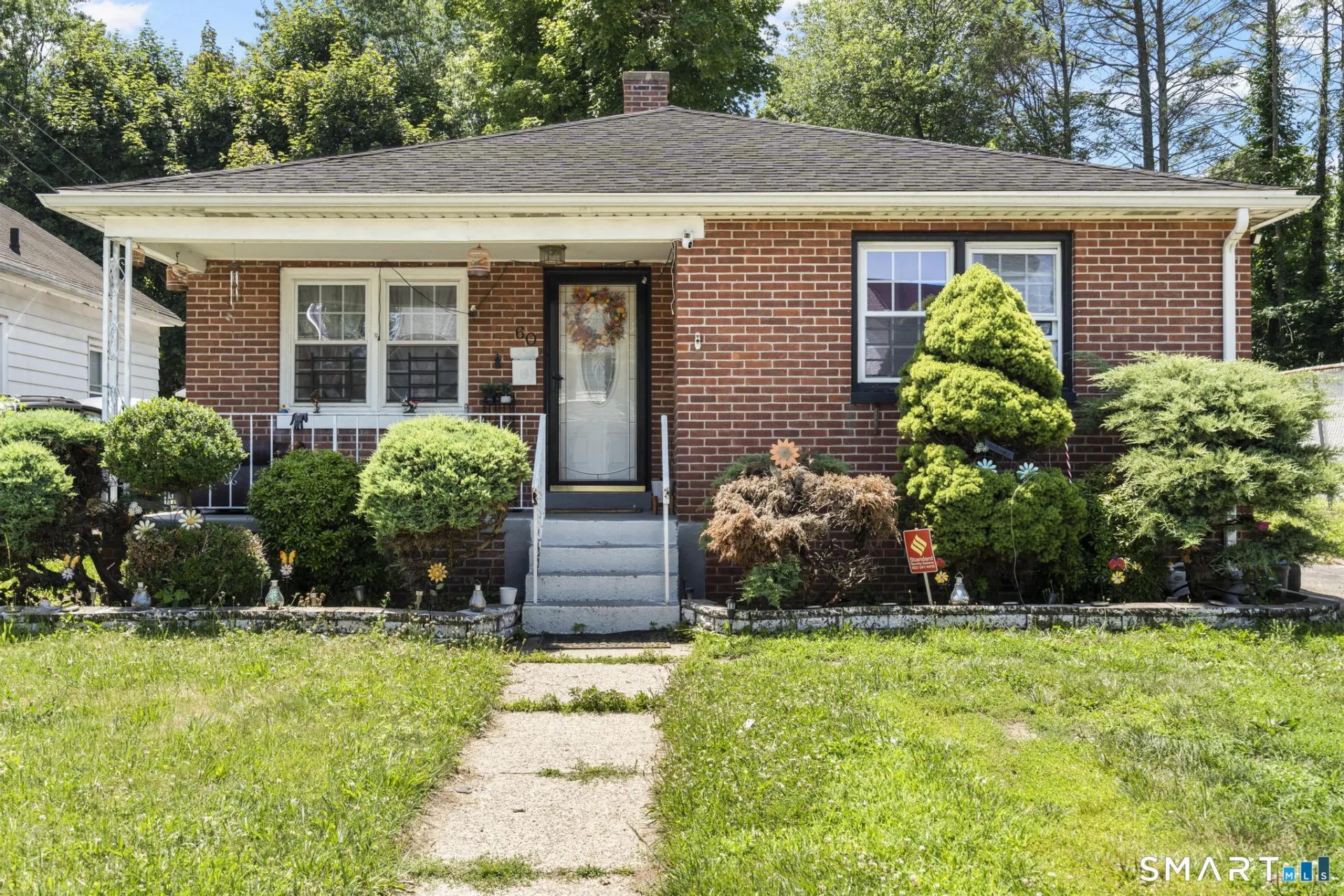60 Manor Avenue, Waterbury, CT