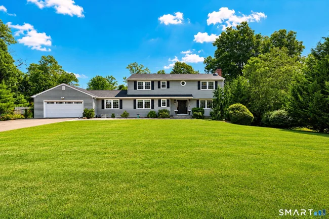 66 Knollwood Drive
