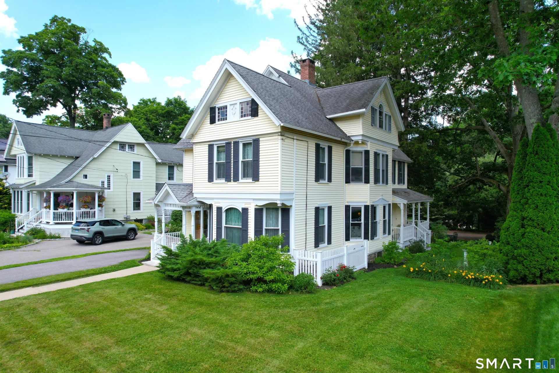 70 Walnut Street, Winchester, CT