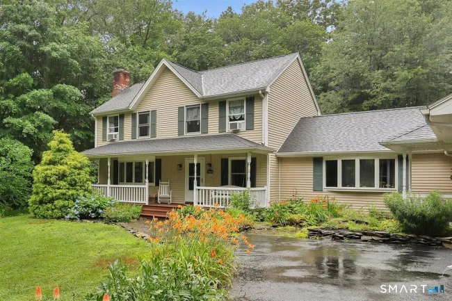 11 Brookside Court