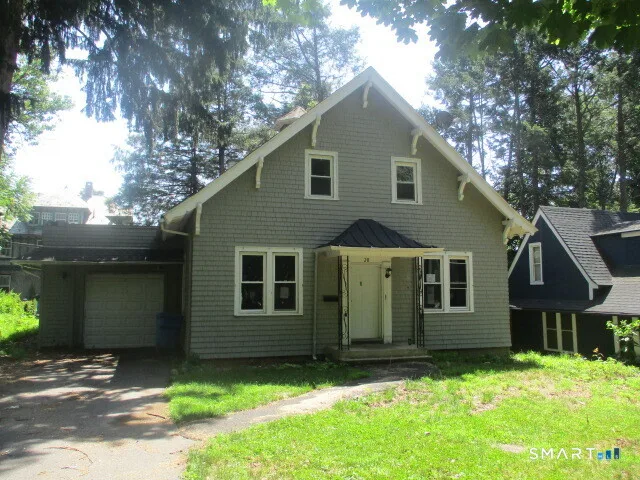 28 Trowbridge Street, Waterbury, CT