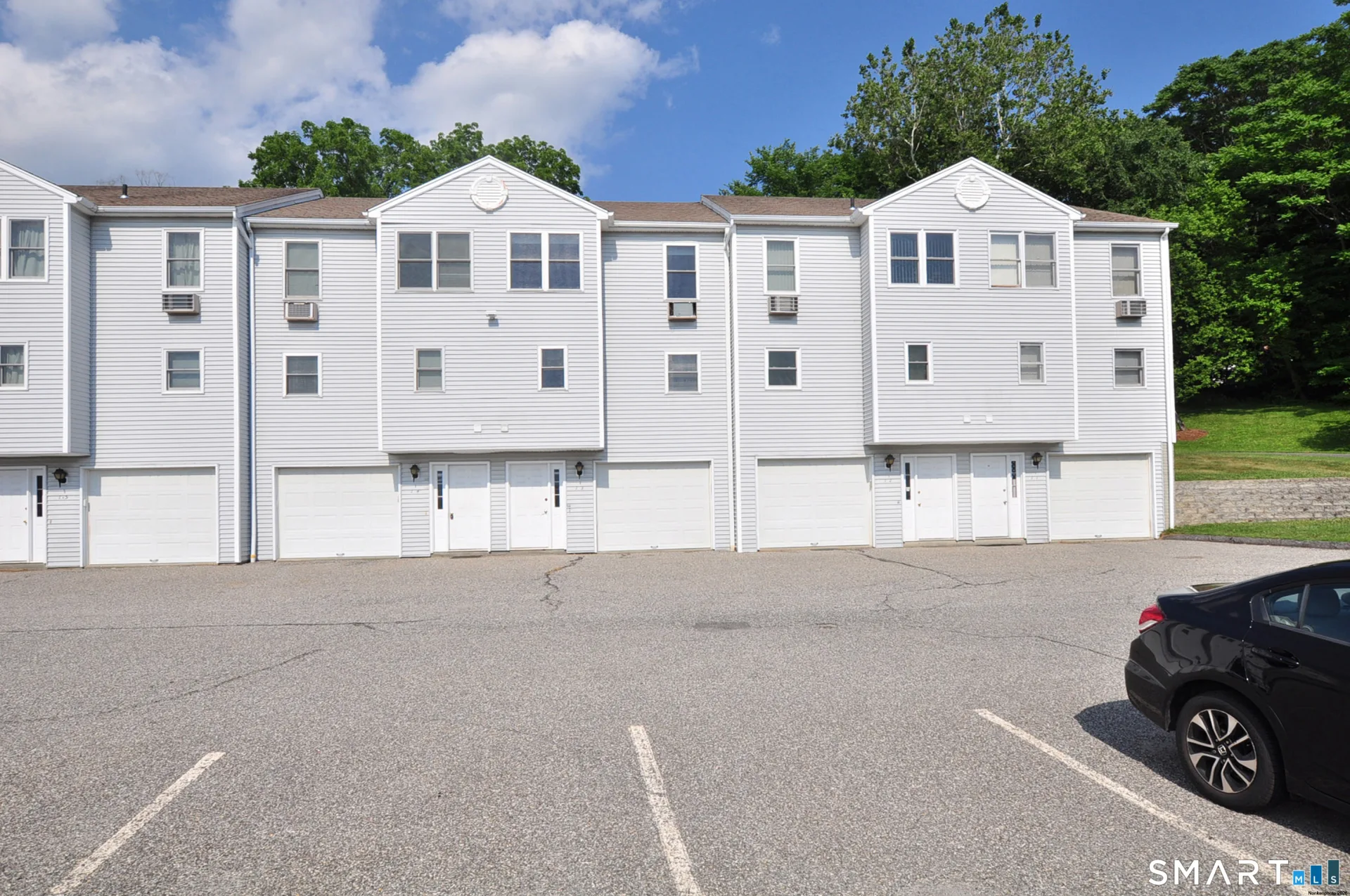 13 Valley Drive #13, New Milford, CT