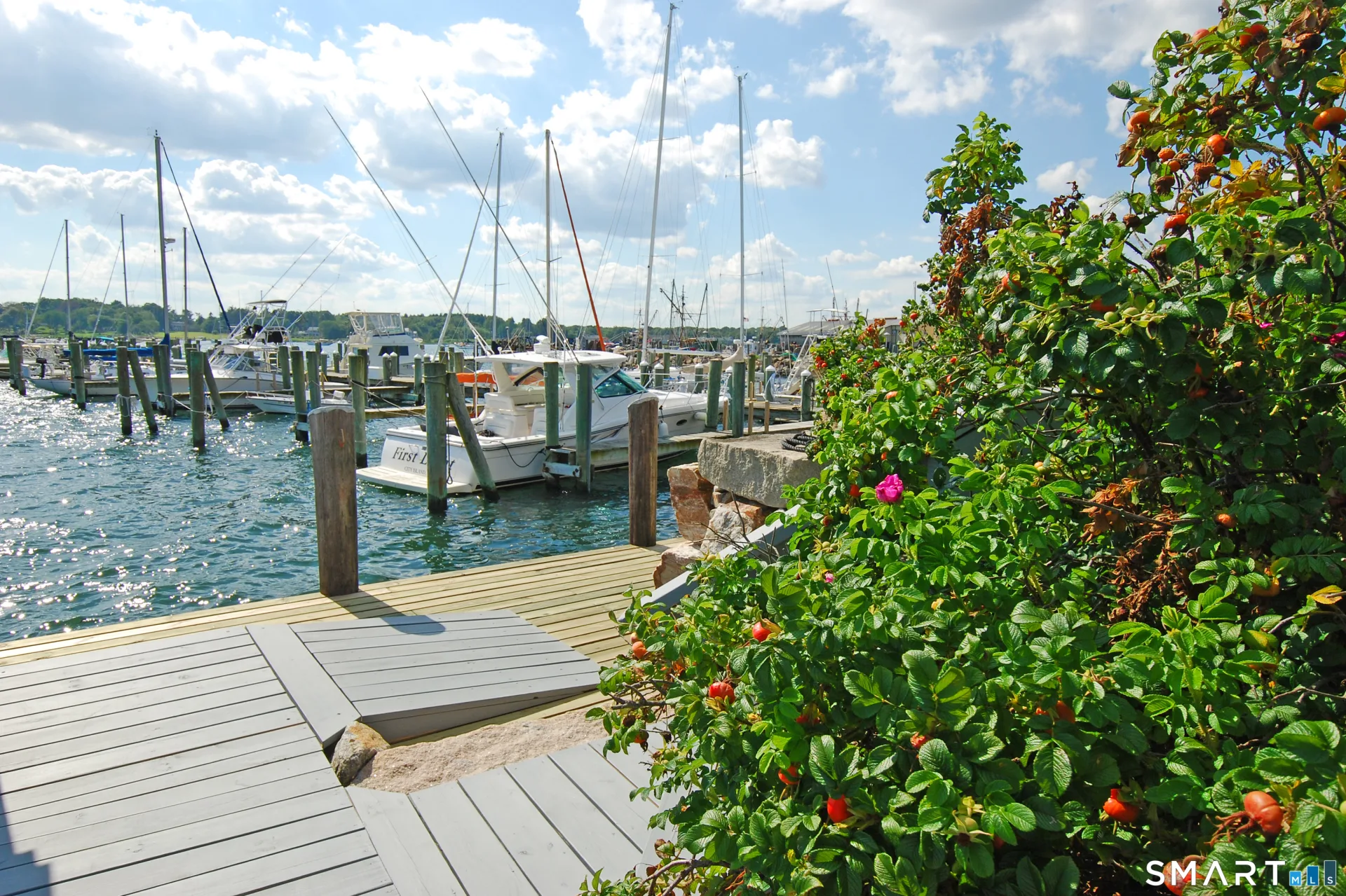 4 Northwest Street #B39, Stonington, CT