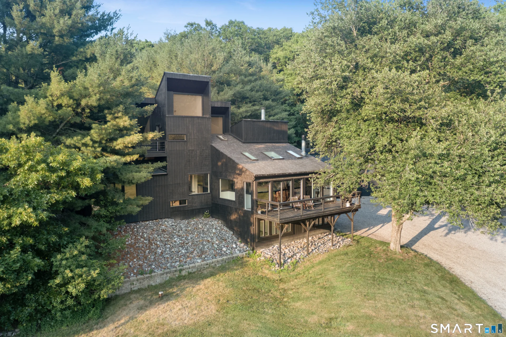 564 Hubbard Road, Killingly, CT