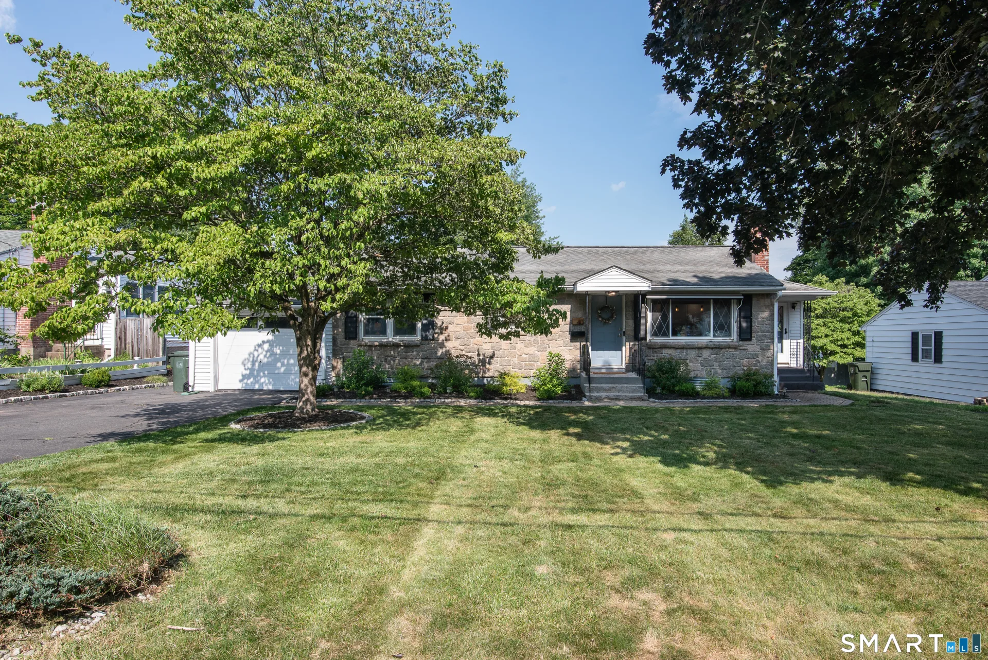 40 Vincent Drive, Newington, CT