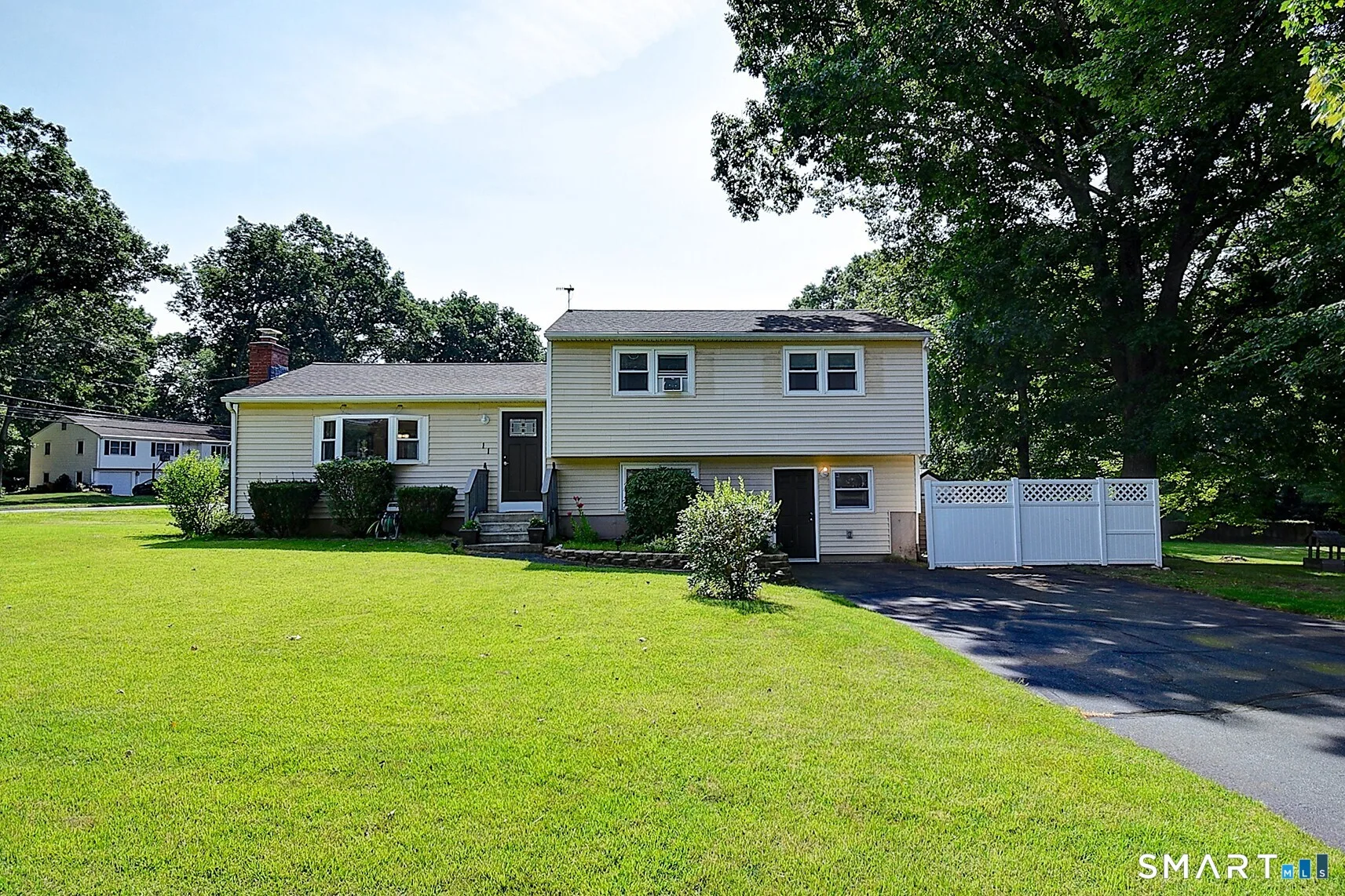 11 Autumn Drive, Southington, CT