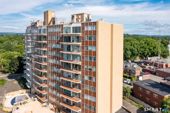 30 Woodland Street #9M