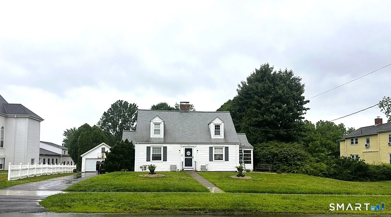 564 Main Street, Portland, CT