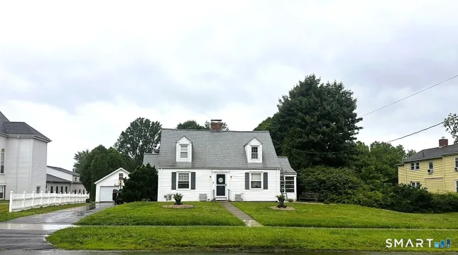 564 Main Street