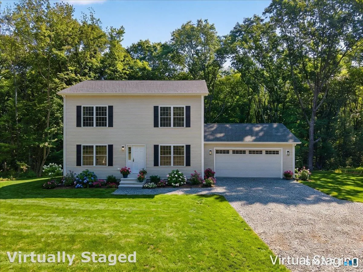 1033 Old Colchester Road, Montville, CT