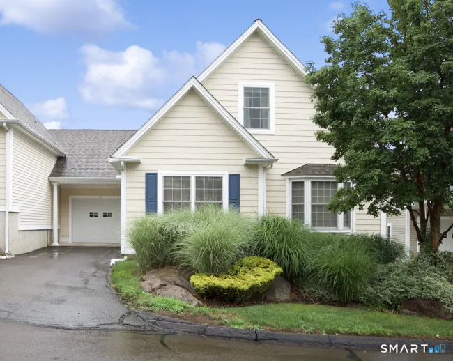 33 Allison Way #33