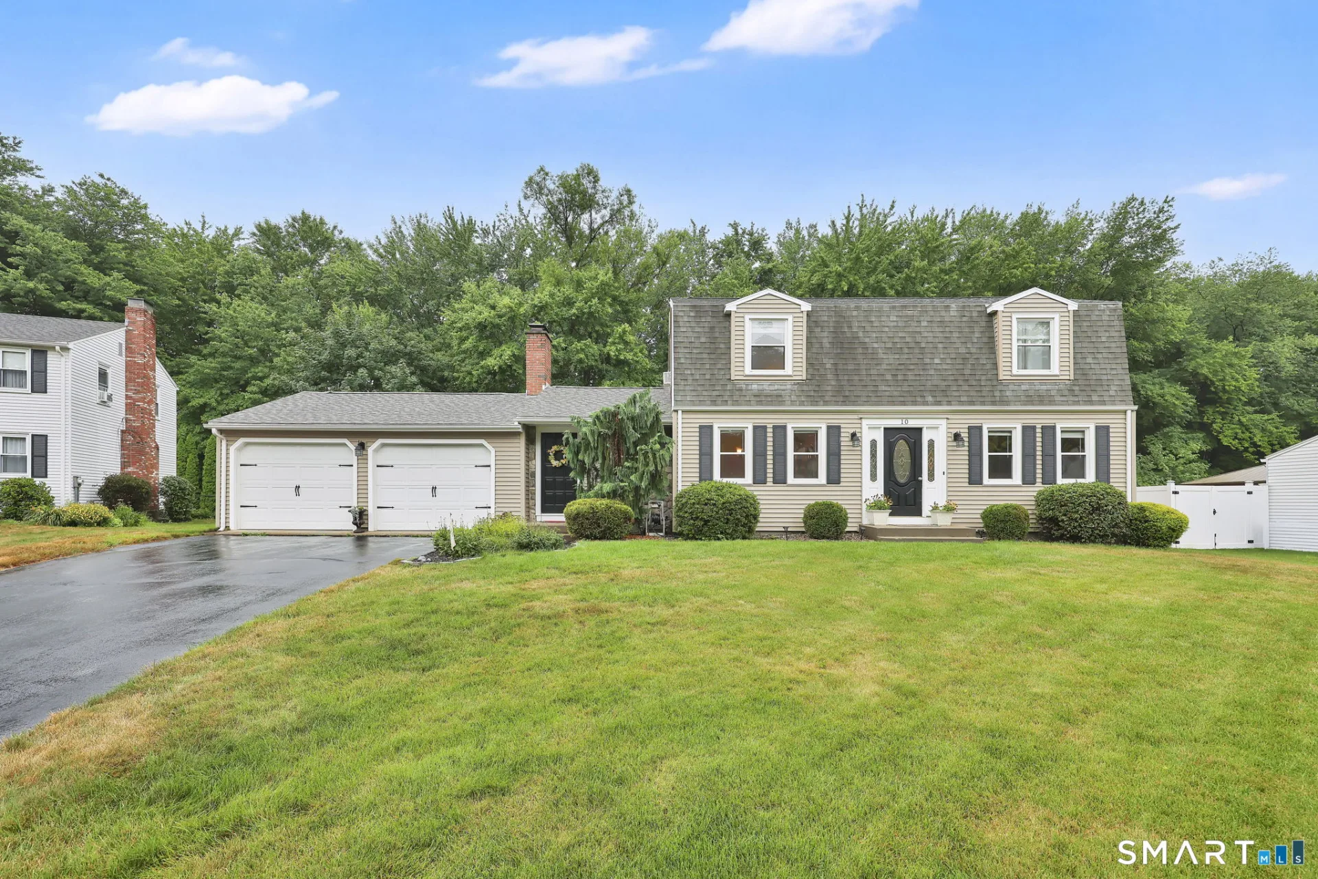 10 Pilgrim Circle, Enfield, CT