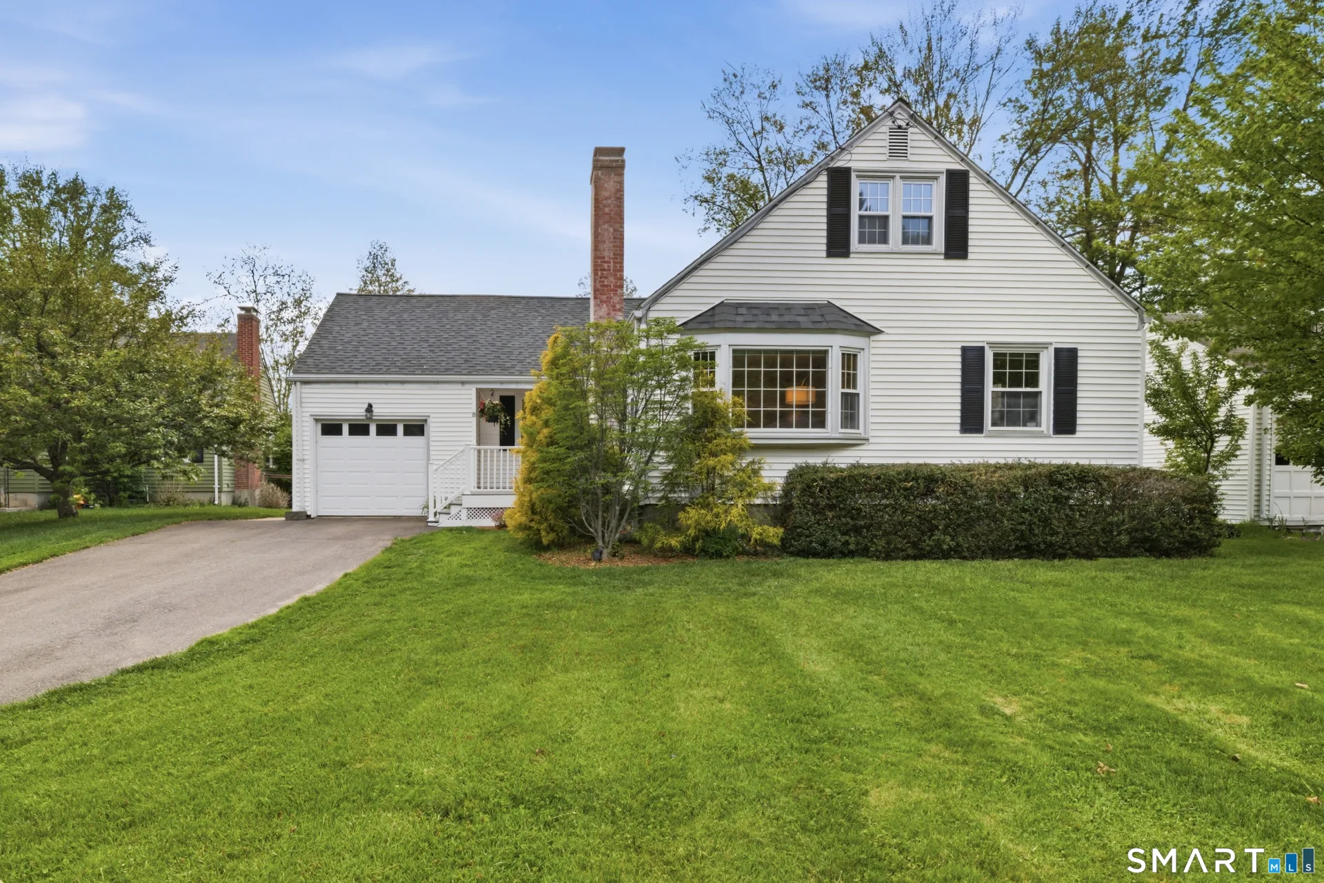 15 Edmund Place, West Hartford, CT