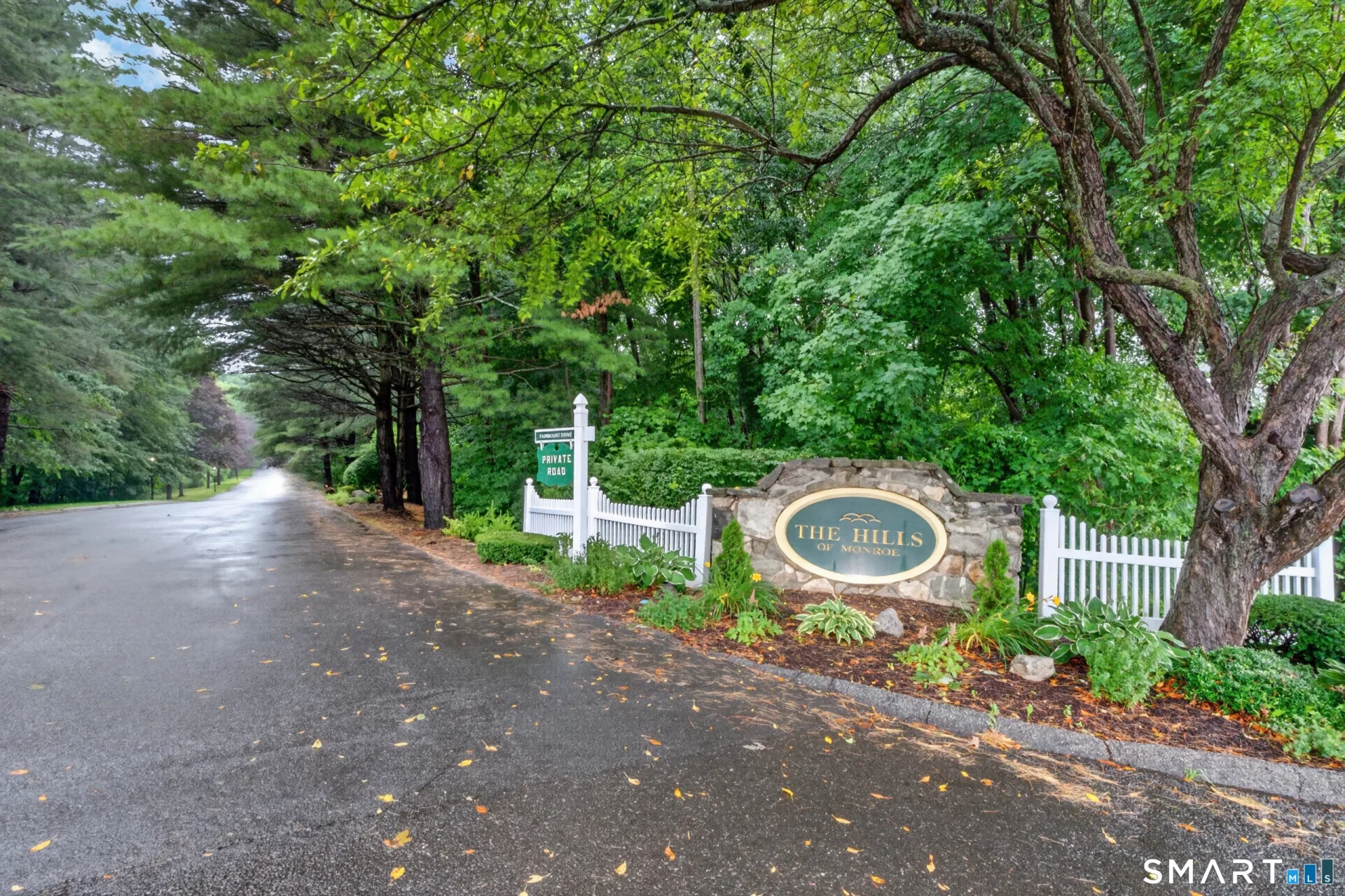 301 Fairmount Drive #D, Monroe, CT