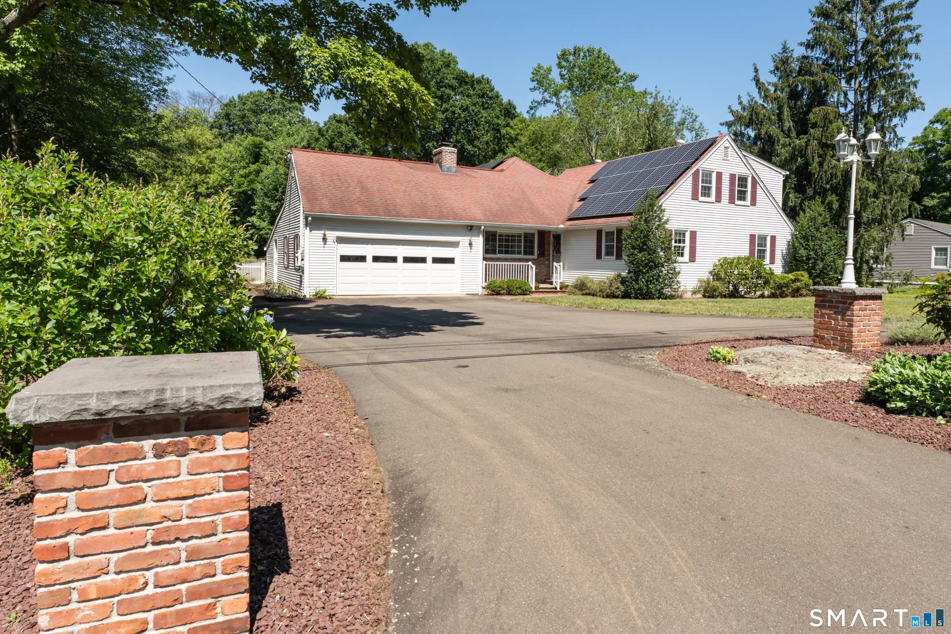 110 Nut Plains Road, Guilford, CT