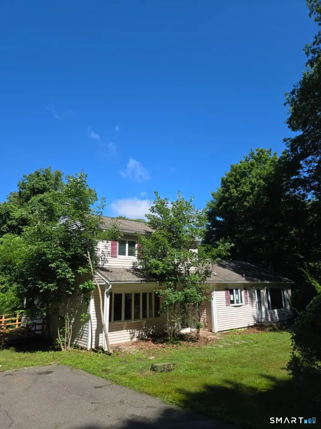 4 Woodland Drive, Wolcott, CT