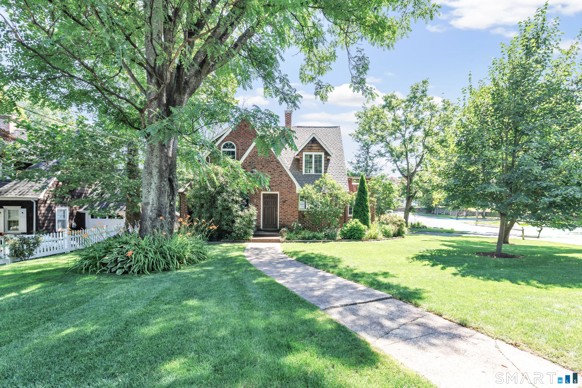 2 Winthrop Avenue, Norwalk, CT
