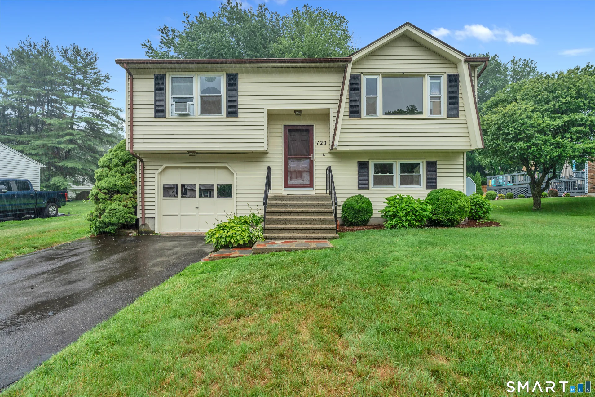 120 Fairway Drive, Meriden, CT