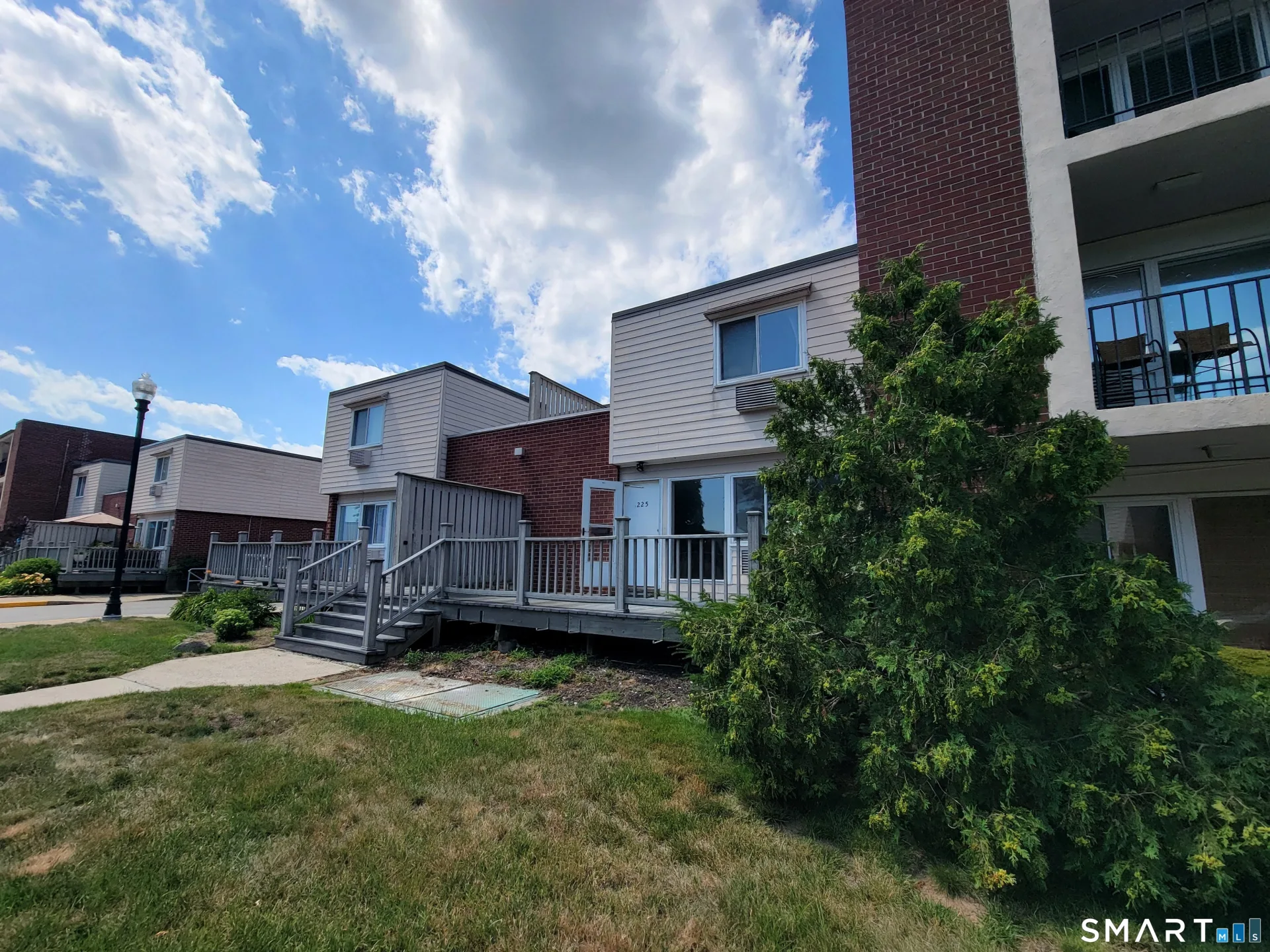 225 West Walk #225, West Haven, CT