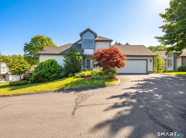 6 Griffen Drive #6